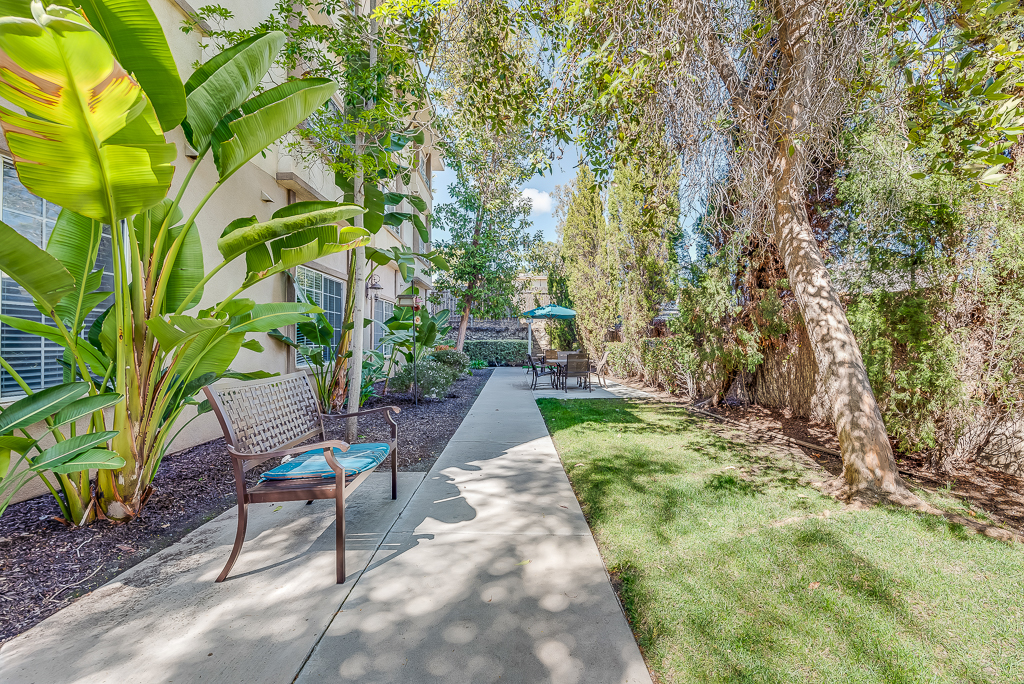 Outdoor Area Outdoor Area